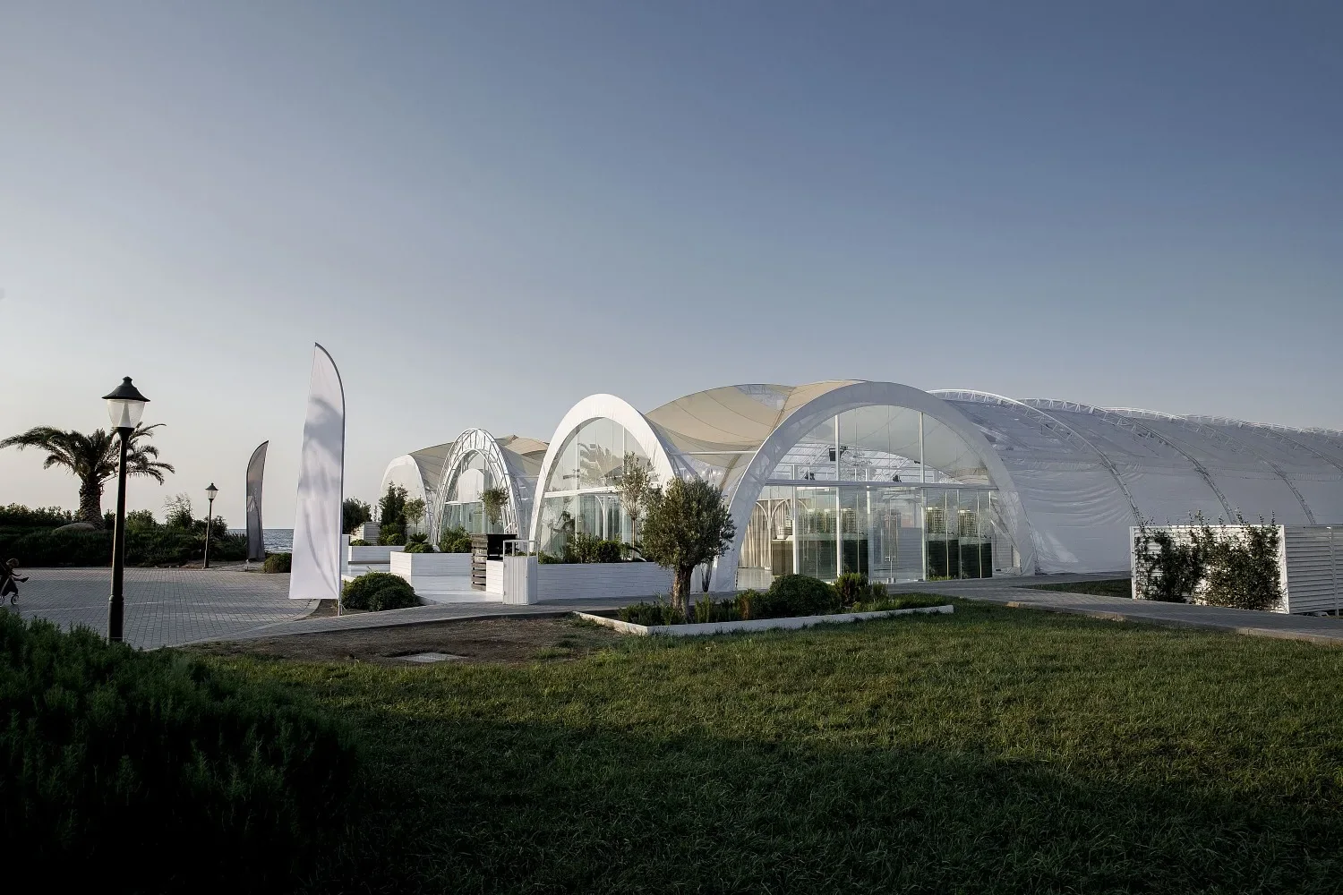 Event Hall — зал на берегу, где прошли «Хранители Каспия» 2025